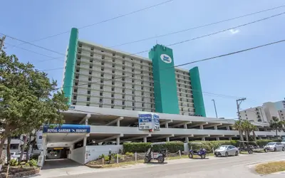 ROYAL GARDEN RESORT 203