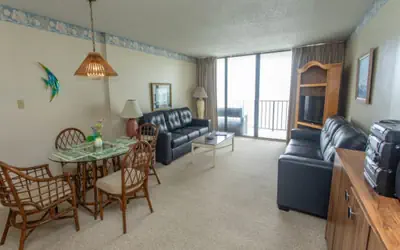 ROYAL GARDEN RESORT 1007