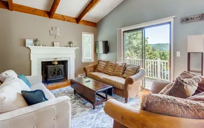 Silver Spring Chalet