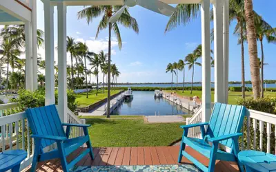 Waterfront luxury Villa (43) with sunset views and boat slip