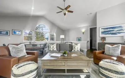 928A Lakepoint Circle 3Br 2.5Ba