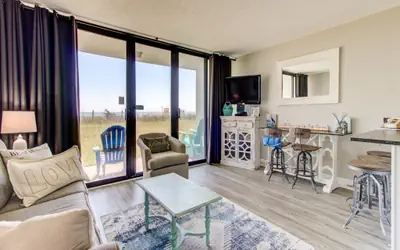 0103 Relax You're At The Beach-WITH FREE E-BIKE RENTALS