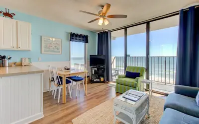 0601 Seaclusion-WITH FREE E-BIKE RENTALS