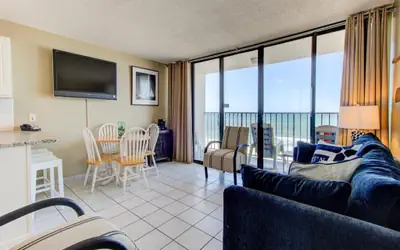 0610 Smooth Sailing-WITH FREE E-BIKE RENTALS