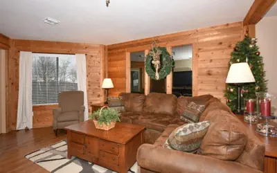 Seven Springs Stoneridge 3 Bedroom Standard Condo with Ski-In/Out, Mountain Views!