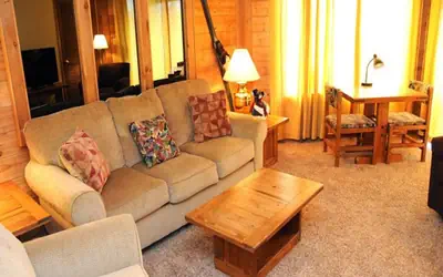 Seven Springs Stoneridge 3 Bedroom Standard Condo - Pet Friendly!