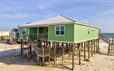 Breeze Away - 2525 Bienville Blvd