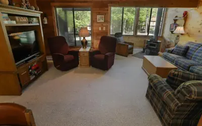 Seven Springs 3 BR Deluxe Condo, by Golf Course