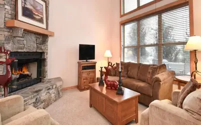 Seven Springs 4 BR Premium Condo, Sleeps 9