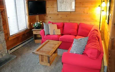 Seven Springs Swiss Mountain 3 BR Condo, Sleeps 8!