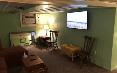 Rustic BEACH FRONT Basement Apt