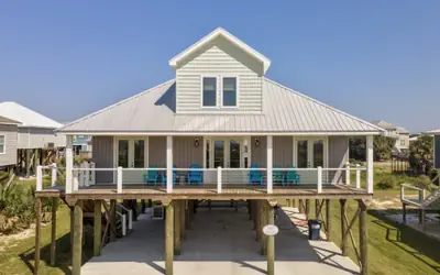 Seas The Moment - 2020 Bienville