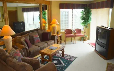 Seven Springs 3 BR Condo, Mountain Views!