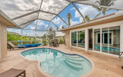 Sandcastles of Marco Island Waterfront Private Pool