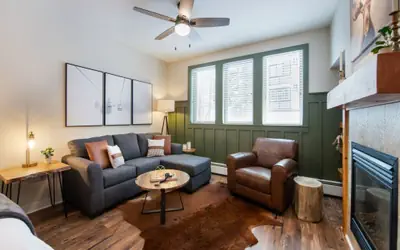 Chic Mountain Contemporary Studio Condo - Fraser Crossing/Founders Pointe Premium Unit 3318