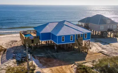 Beach Happy - 2609 Bienville