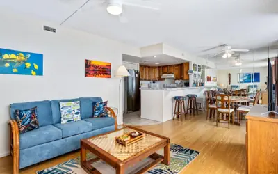 Big Island White Sands Village 334