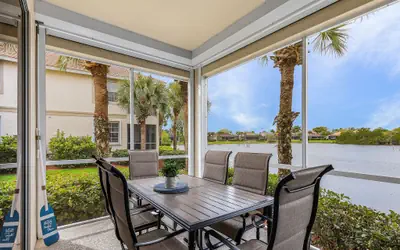 16146 Crown Colony Condo