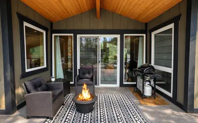 Riverside Loft Suite