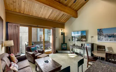 Lofted Retreat in The Village!