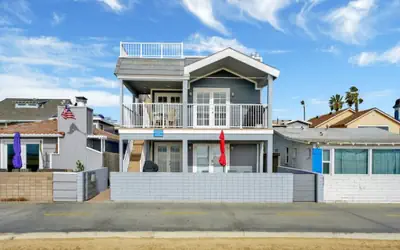 Rooftop Deck w/ Stunning 360 Beach Views