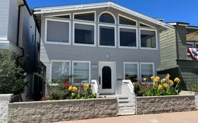 Spacious 4 Bedroom 3 Bath