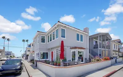 Bayside Retreat w/Large Patio and Bay Views