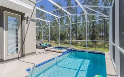 Beautiful 5 Bed Family Home with Game Room