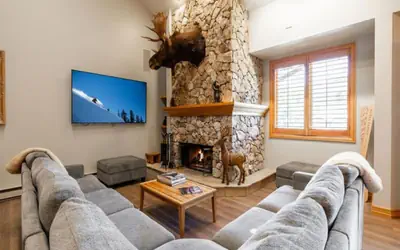 Strawberry Park #605