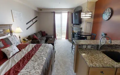 Seneca 218 - Brigham Studio Condo