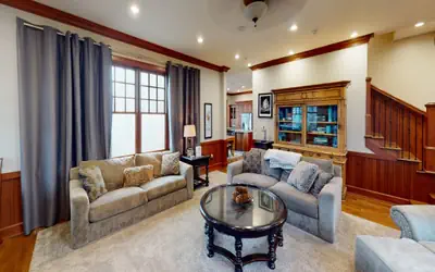 Shay's Landing #1 - Six Bedroom Townhome