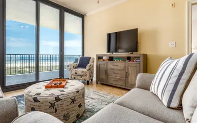 Wave Watcher - Holiday Isle #609