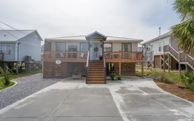 Coastal Breeze - 2123 Cadillac