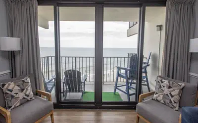 ROYAL GARDEN RESORT 504