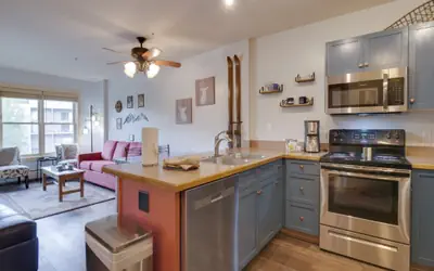 Copper Springs 1 Bedroom Condo #330