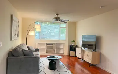 Tranquil 2-Bedroom Getaway at The Cove Waikiki