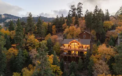 59 - Eagles Peak Lodge