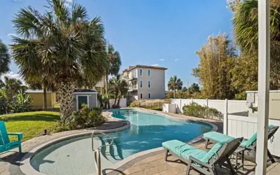 Beach Arcade 4BR Home with Pool & Grill-Sleeps 12