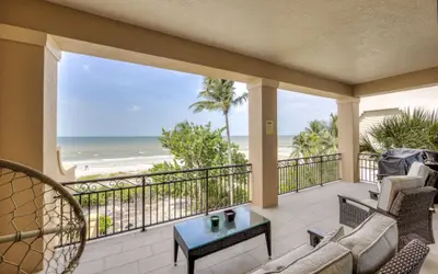 3552/3554 Big Kahuna Oasis: 10BR, Pools & Beach Access