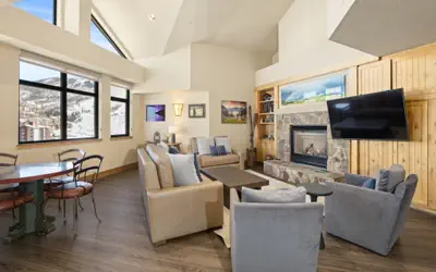 5 Bedroom Steamboat Grand - Penthouse 705