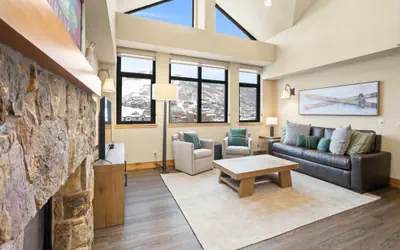 Penthouse 706 - 4 Bedroom at Steamboat Grand