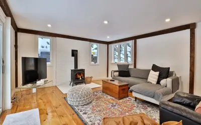 Window Seat to the Peaks