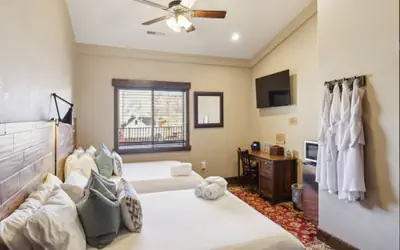 Room 24 - Bryce Canyon