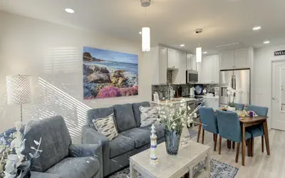 3957 Lighthouse Landing