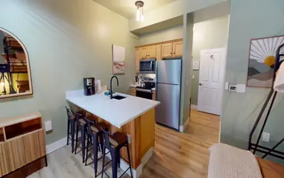 Seneca 115 - Brigham Studio Condo