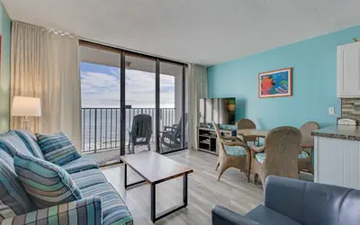 1005 USS Peterhoff-WITH FREE E-BIKE RENTALS