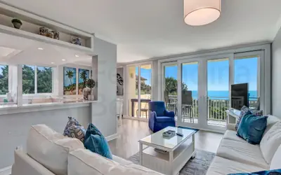 1386 Shipwatch Circ.