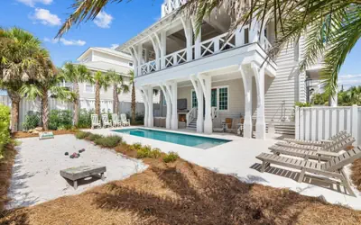 Summer Villa | 274 Pompano Street
