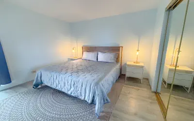 Chic Waikiki Skytower 1-Bedroom