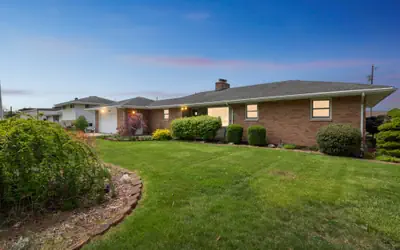 Elkhart Haven: Cozy Family Retreat